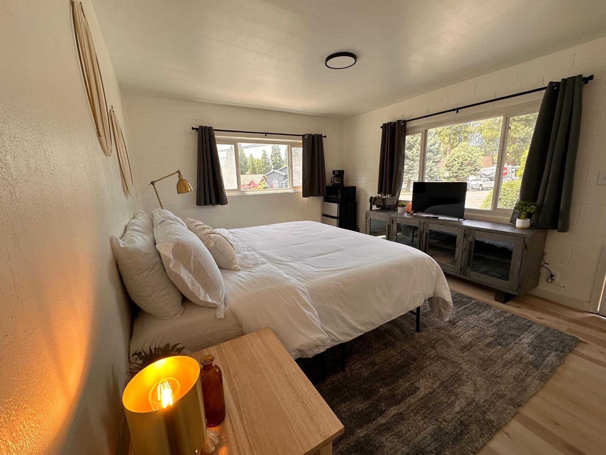 The Cottage Inn At Mount Shasta Buitenkant foto